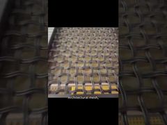 Διατίθεται σε διάφορους τύπους πλέξης (όπως συγκολλημένο πλέγμα, υφαντό συρμάτινο πλέγμα, διευρυμένο πλέγμα), διαμέτρους σύρματος, και