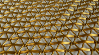 Φυσική απεικόνιση μεταλλικού πτυχωμένου συρμάτινου πλέγματος.