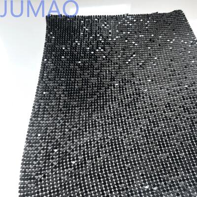 Υψηλής αντανάκλασης μεταλλικές κουρτίνες για εντυπωσιακές φωτογράφιση και μεγάλες εκδηλώσεις