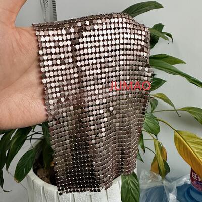 Διακοσμητικές κουρτίνες από μεταλλικό πλέγμα Μεταλλικές κουρτίνες πούλιες Εσωτερική διαχωριστική οθόνη